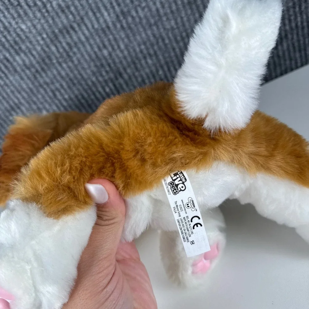 Little Live Pets plush has